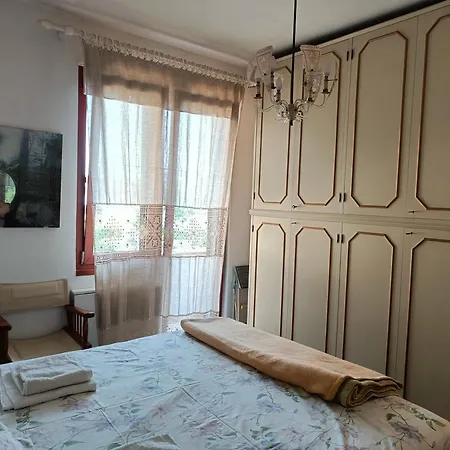 Будинок відпочинку Versilia - Con Giardino