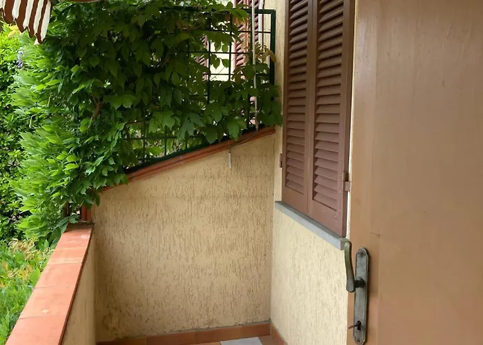 Versilia - Con Giardino Marina di Pietrasanta