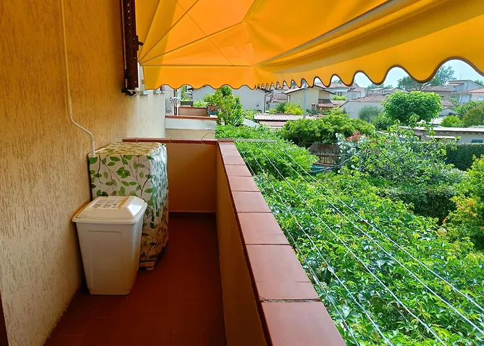 Versilia - Con Giardino Marina di Pietrasanta