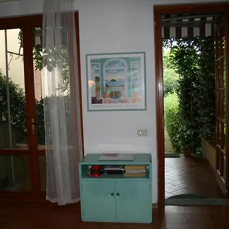 Versilia - Con Giardino Holiday home *